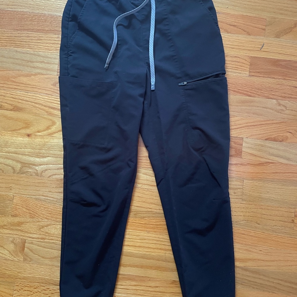 Women’s Black Fabletics Jogger Scrub Pants